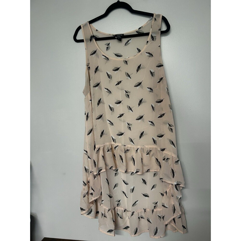 Torrid feather print high-low semi-sheer top asymmetrical ruffled hem Size 2X